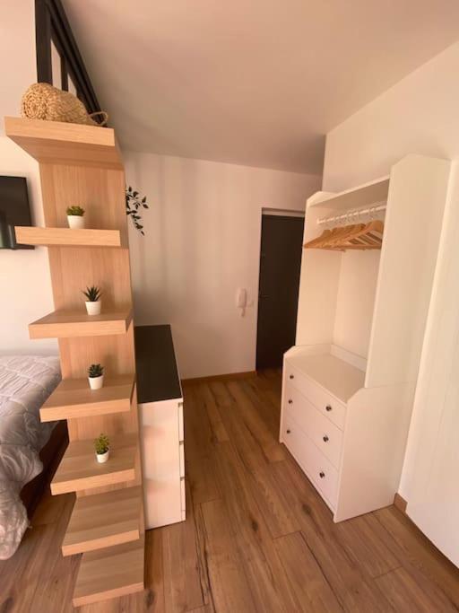 Ferienwohnung Studio Moderne Et Cosy Avec Balcon Et Parking Périgueux Exterior foto